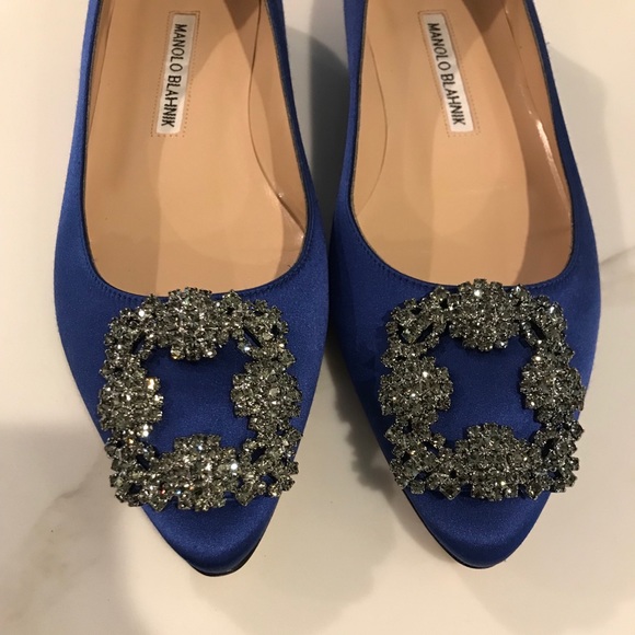 NIB Manolo Blahnik Hangisi Flats - Picture 2 of 7